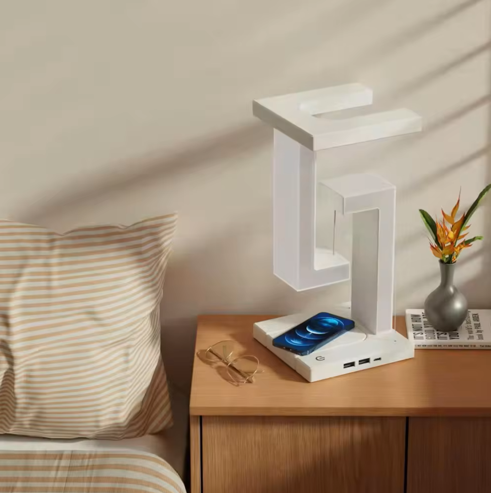 NM | Novelty Floating Wireless Charger Lamp